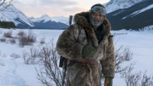 Netflix 的《Hold The Dark》评论：血腥、凄凉、令人困惑